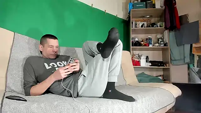 viraglaci18xh online show from 03-13-26, 09:10