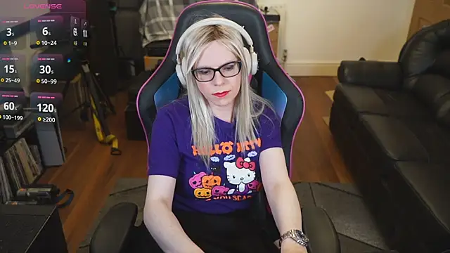 Snapshot of KelseyCobalt chatting on 09-26-25, 10:14 KelseyCobalt online show from 09-26-25, 10:14