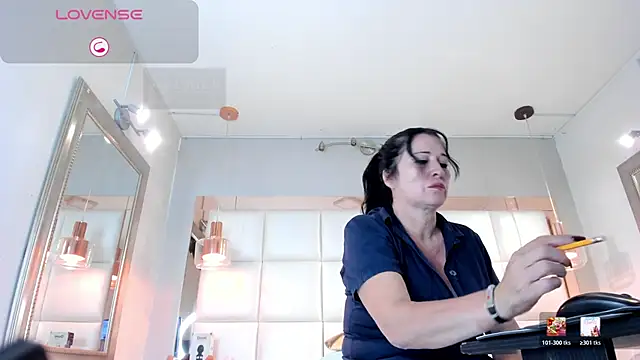 LADY HELLEN online show from 06-12-26, 07:02