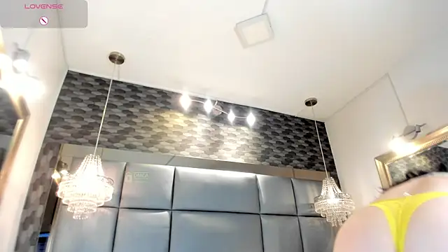 LADY HELLEN online show from 07-21-26, 06:43