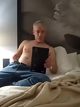 Biknight online show from 12-13-24, 08:26