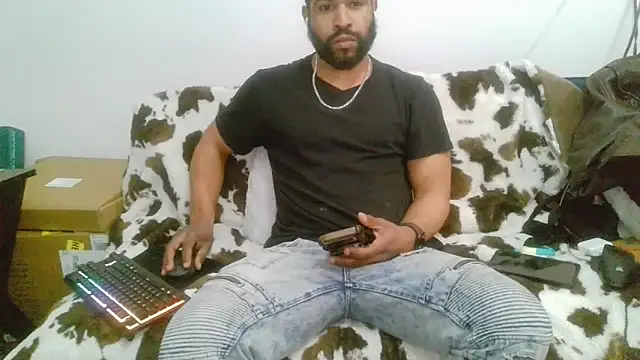 Snapshot of KingKoooper chatting on 03-17-26, 11:02 KingKoooper online show from 03-17-26, 11:02