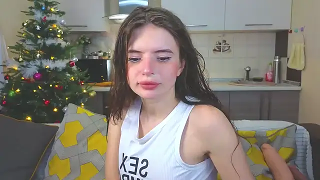 Naughty Alice online show from 12-15-24, 01:00