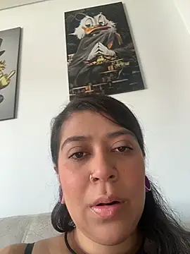 Snapshot of emilyjohanson chatting on 06-17-26, 06:09 emilyjohanson online show from 06-17-26, 06:09