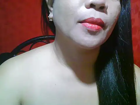 Snapshot of xsweetlips69x chatting on 03-07-25, 05:28 xsweetlips69x online show from 03-07-25, 05:28