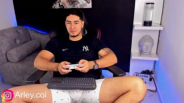 Dimitri Colleman online show from 12-13-24, 08:09