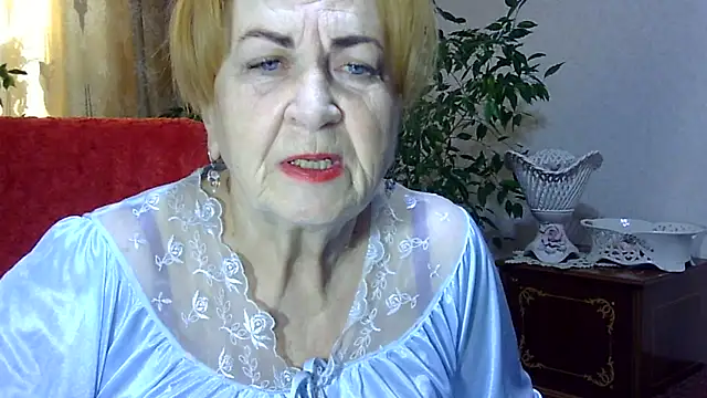 Emma52610 online show from 12-21-24, 07:03