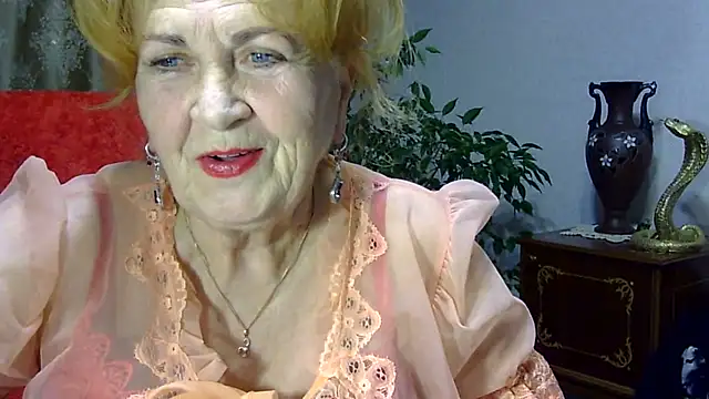 Emma52610 online show from 01-26-25, 05:44