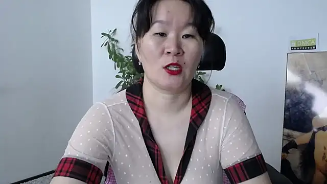 Akira xx online show from 10-06-25, 02:31