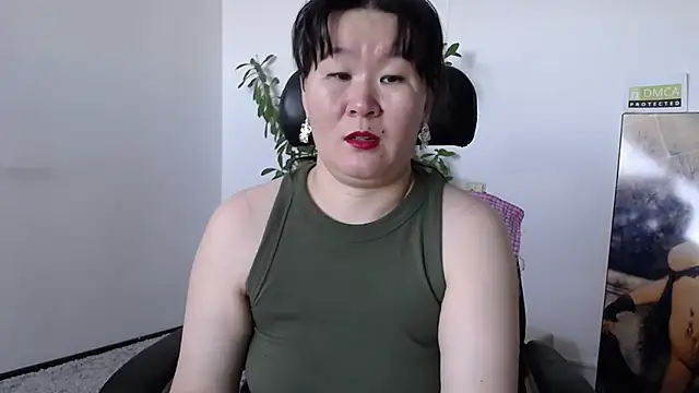 Akira xx online show from 11-17-25, 02:39