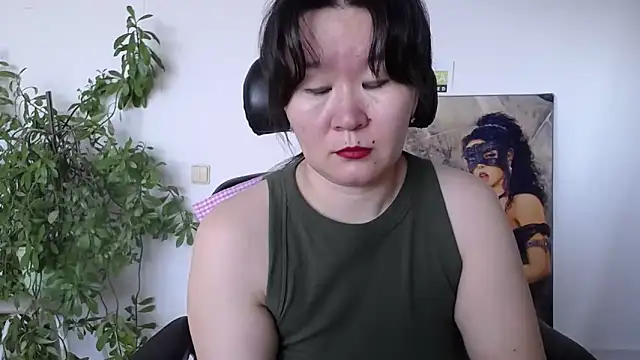 Akira xx online show from 04-09-26, 02:55