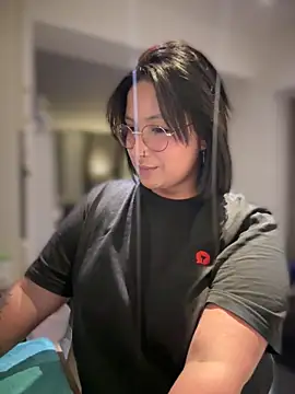 Snapshot of DannaaMeliza chatting on 12-13-24, 05:54 DannaaMeliza online show from 12-13-24, 05:54