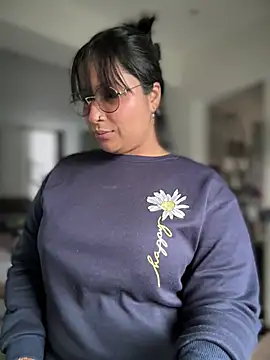 Snapshot of DannaaMeliza chatting on 01-09-25, 01:24 DannaaMeliza online show from 01-09-25, 01:24