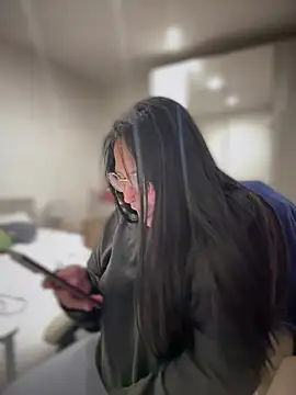 Snapshot of DannaaMeliza chatting on 02-26-25, 02:14 DannaaMeliza online show from 02-26-25, 02:14