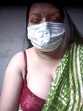 naughtymadam online show from 04-25-26, 05:54