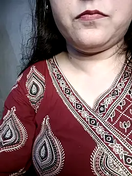 naughtymadam online show from 07-17-26, 04:19