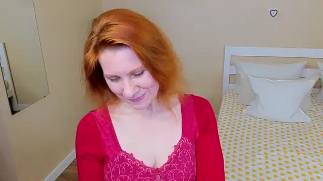 FoxySophia online show from 01-15-26, 03:44