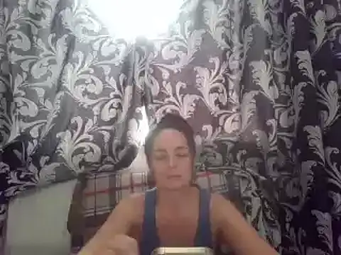 Snapshot of LindaStarS chatting on 02-22-25, 11:24 LindaStarS online show from 02-22-25, 11:24
