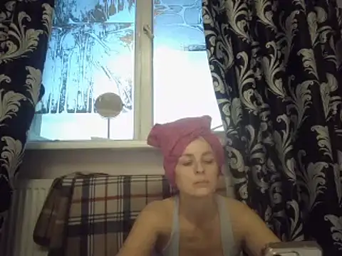 Snapshot of LindaStarS chatting on 02-27-25, 03:59 LindaStarS online show from 02-27-25, 03:59