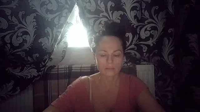 LindaStarS online show from 11-30-25, 07:34