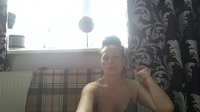 LindaStarS online show from 03-22-26, 07:45