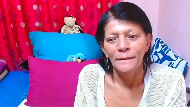 SLUTTYROXY online show from 04-18-26, 11:25