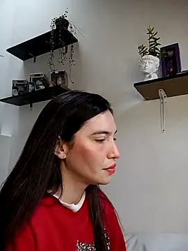 Snapshot of loveuu-bae chatting on 12-27-24, 09:22 loveuu-bae online show from 12-27-24, 09:22