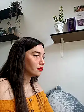 Snapshot of loveuu-bae chatting on 01-31-25, 09:37 loveuu-bae online show from 01-31-25, 09:37