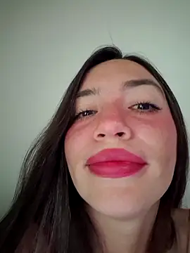 Snapshot of loveuu-bae chatting on 09-15-25, 09:59 loveuu-bae online show from 09-15-25, 09:59