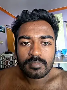 Snapshot of BlackHairy_man chatting on 06-26-26, 10:19 BlackHairy man online show from 06-26-26, 10:19