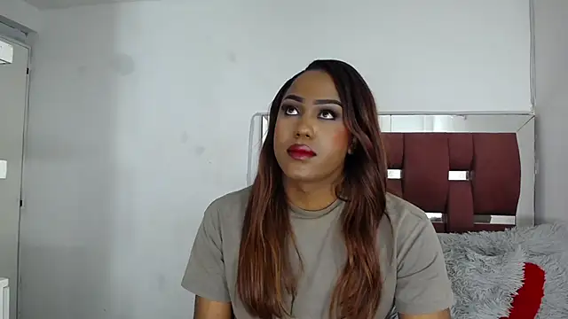 LoraineBigCockTs online show from 11-27-25, 10:01