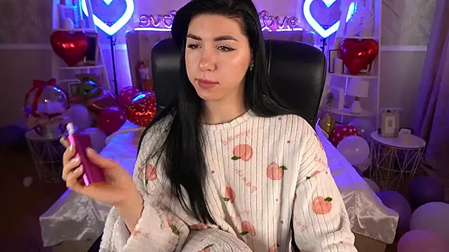 EmilyCandyy online show from 02-18-25, 06:48