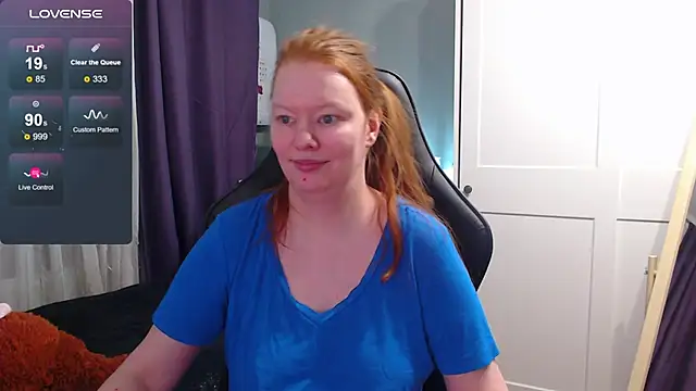 Snapshot of Lady_Inari chatting on 02-09-25, 04:18 Lady Inari online show from 02-09-25, 04:18