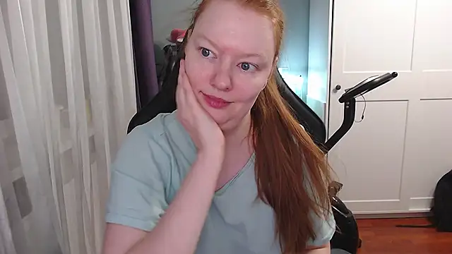 Snapshot of Lady_Inari chatting on 09-30-25, 08:36 Lady Inari online show from 09-30-25, 08:36