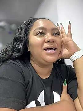 yanza2002 online show from 12-16-24, 11:18