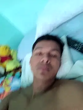 Snapshot of morenito420 chatting on 02-03-26, 07:30 morenito420 online show from 02-03-26, 07:30