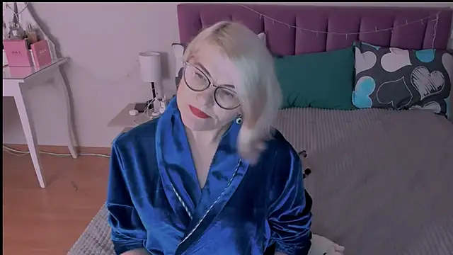 Snapshot of sabrinamacmarren chatting on 01-21-25, 06:02 sabrinamacmarren online show from 01-21-25, 06:02