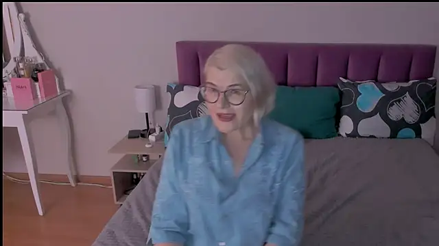Snapshot of sabrinamacmarren chatting on 01-28-25, 03:04 sabrinamacmarren online show from 01-28-25, 03:04