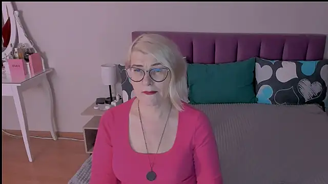 Snapshot of sabrinamacmarren chatting on 01-29-25, 06:18 sabrinamacmarren online show from 01-29-25, 06:18