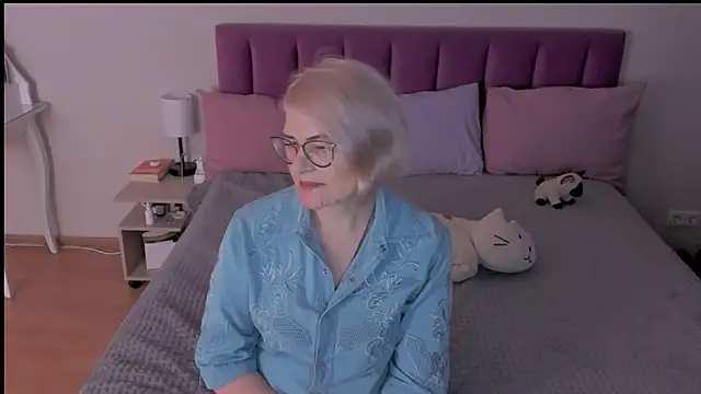 Snapshot of sabrinamacmarren chatting on 03-21-25, 07:57 sabrinamacmarren online show from 03-21-25, 07:57
