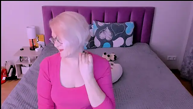 Snapshot of sabrinamacmarren chatting on 10-02-25, 04:58 sabrinamacmarren online show from 10-02-25, 04:58