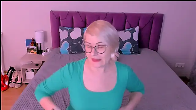 sabrinamacmarren online show from 01-18-26, 12:53