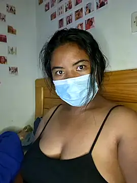 Snapshot of Artinah22 chatting on 12-04-24, 07:23 Artinah22 online show from 12-04-24, 07:23