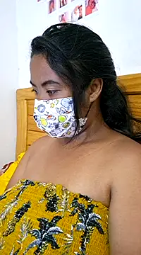 Snapshot of Artinah22 chatting on 12-19-24, 08:44 Artinah22 online show from 12-19-24, 08:44