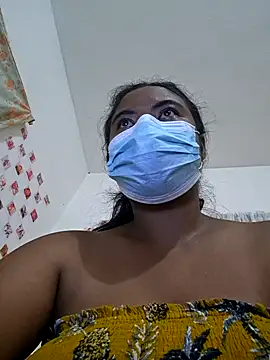 Snapshot of Artinah22 chatting on 12-20-24, 07:50 Artinah22 online show from 12-20-24, 07:50