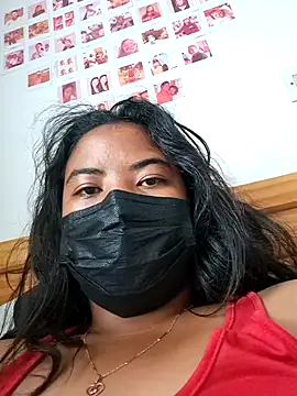 Snapshot of Artinah22 chatting on 01-29-25, 03:54 Artinah22 online show from 01-29-25, 03:54