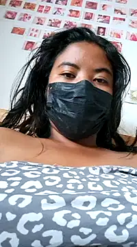 Snapshot of Artinah22 chatting on 01-30-25, 03:22 Artinah22 online show from 01-30-25, 03:22