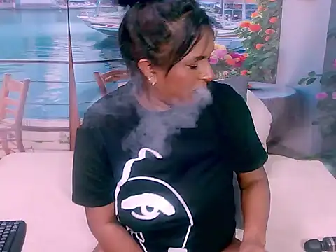 indiansparkle online show from 11-18-25, 06:01