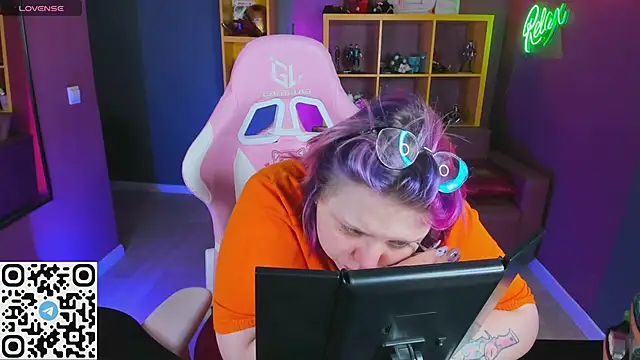 Yoki Shizuko online show from 03-08-25, 06:43