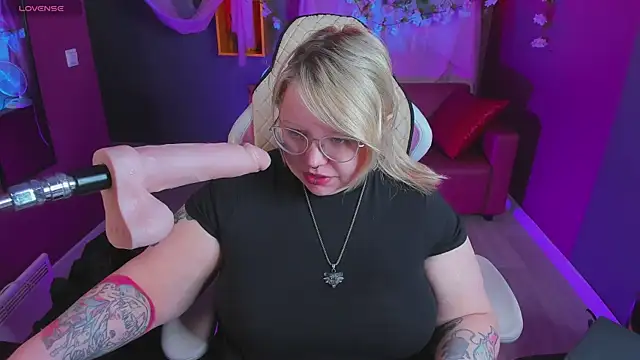 Yoki Shizuko online show from 04-02-26, 06:33